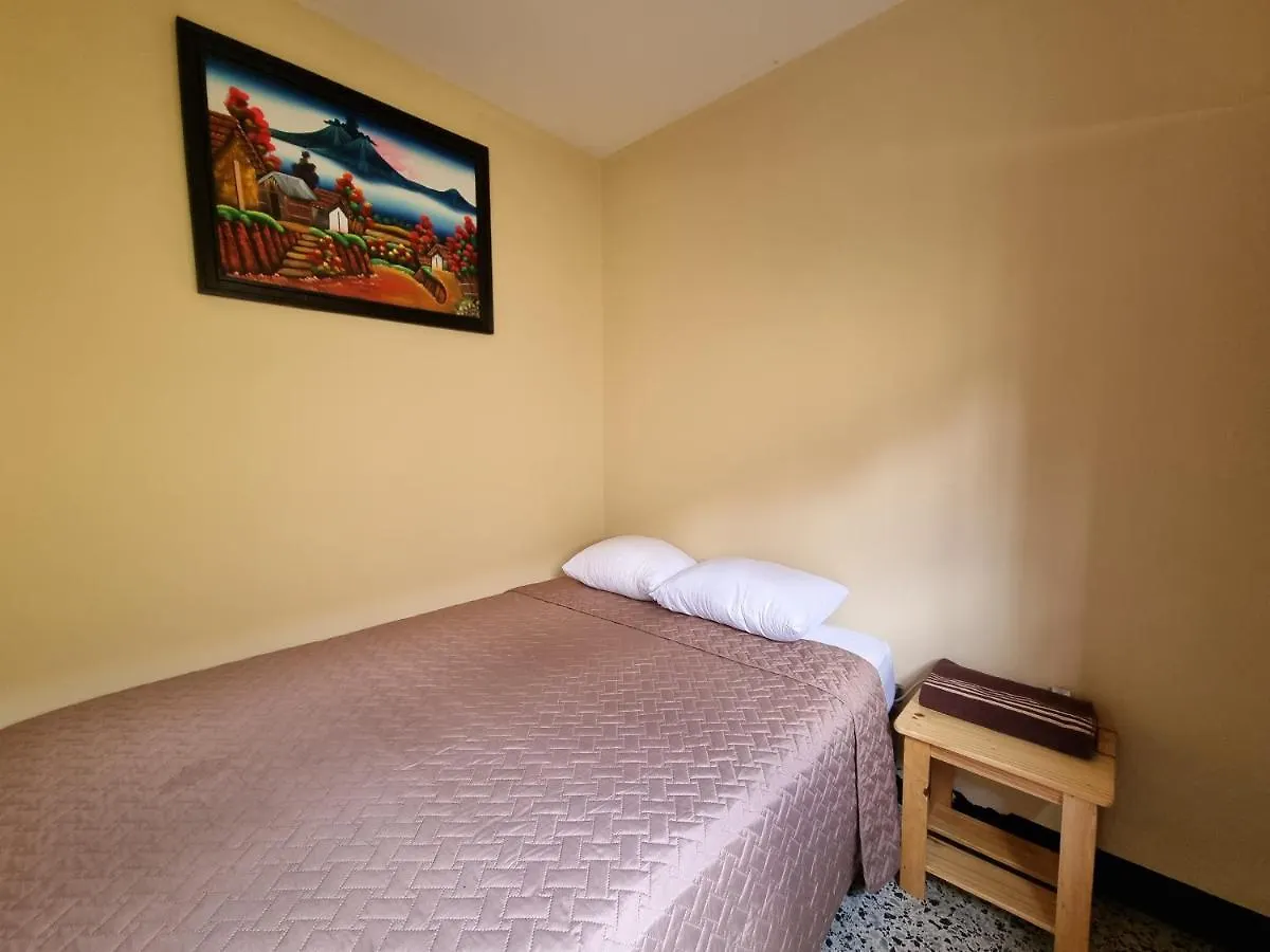 Central Hostel Antigua