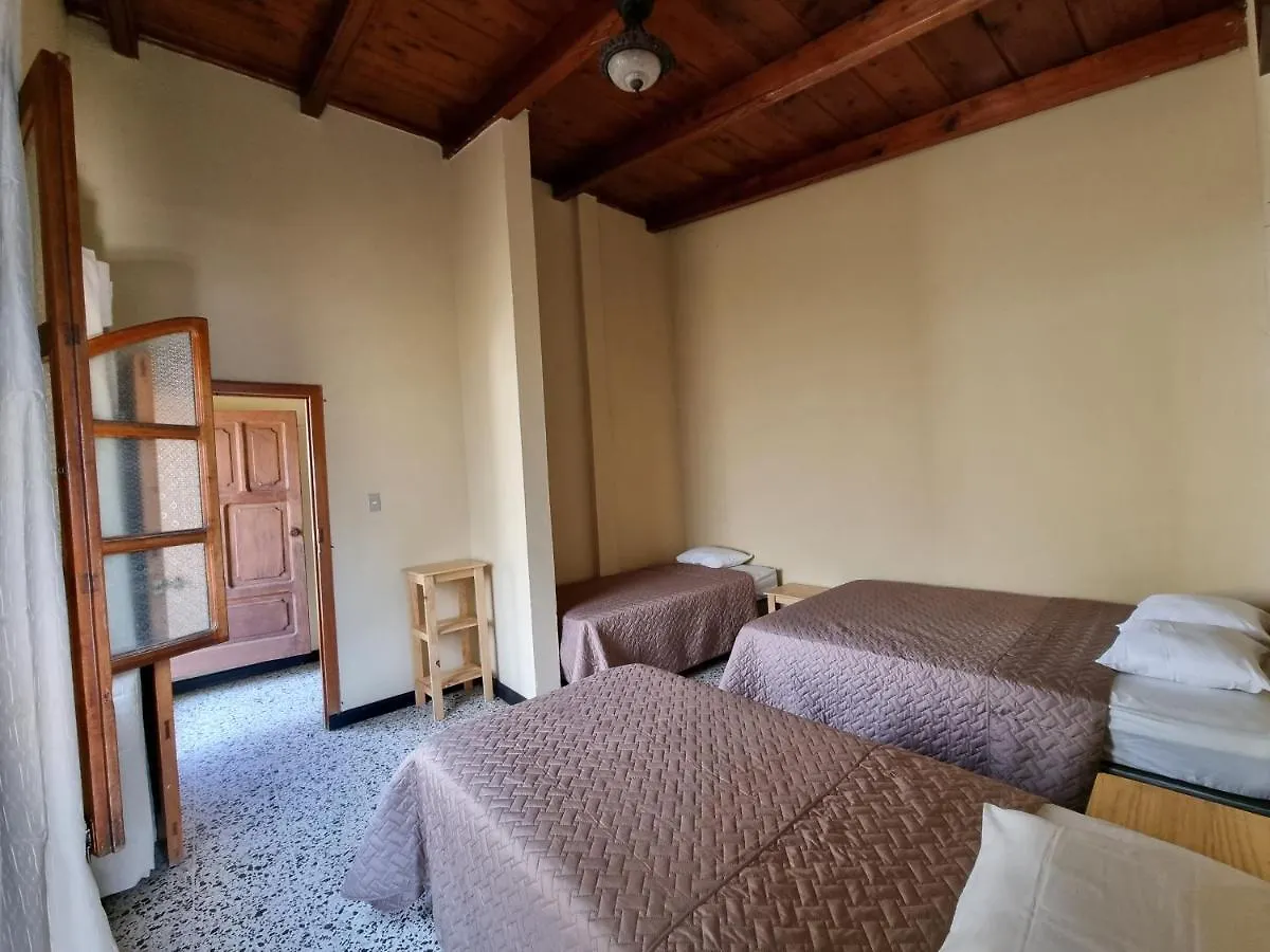 Central Hostel Antigua