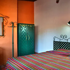 Inn Juma Ocag, Antigua