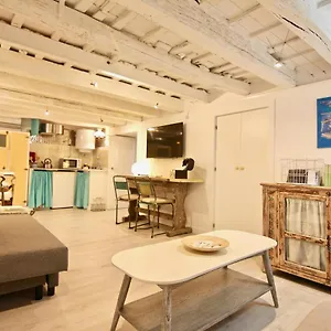 apartamento-loft-taller-de-artistas.es-andalucia.com/