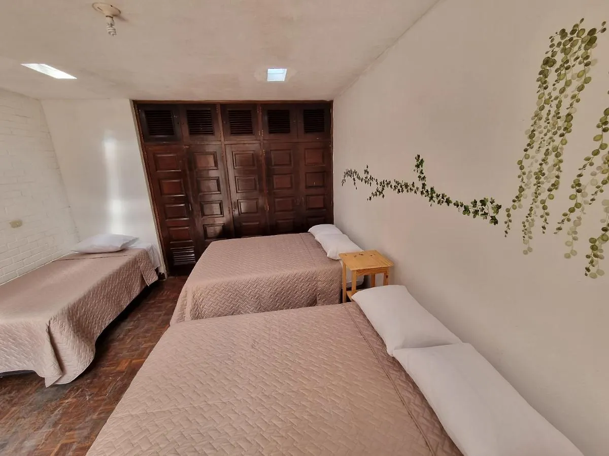 Central 10 Boutique Hostel Guatemala City